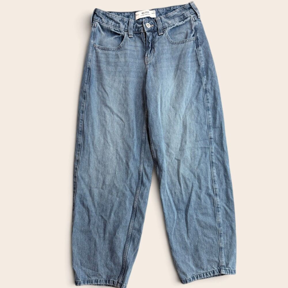 Hollister Low-Rise Taper Baggy Jeans Women’s W25 Barrel Leg Blue Denim Y2K